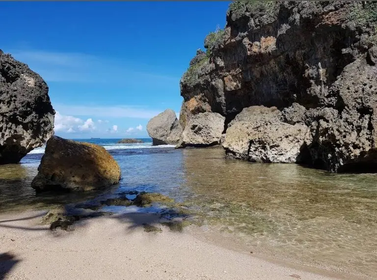 wisata pantai mbirit gunungkidul