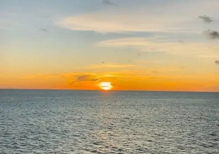 wisata pantai kesirat gunungkidul