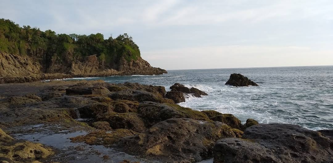 wisata pantai grendan gunungkidul