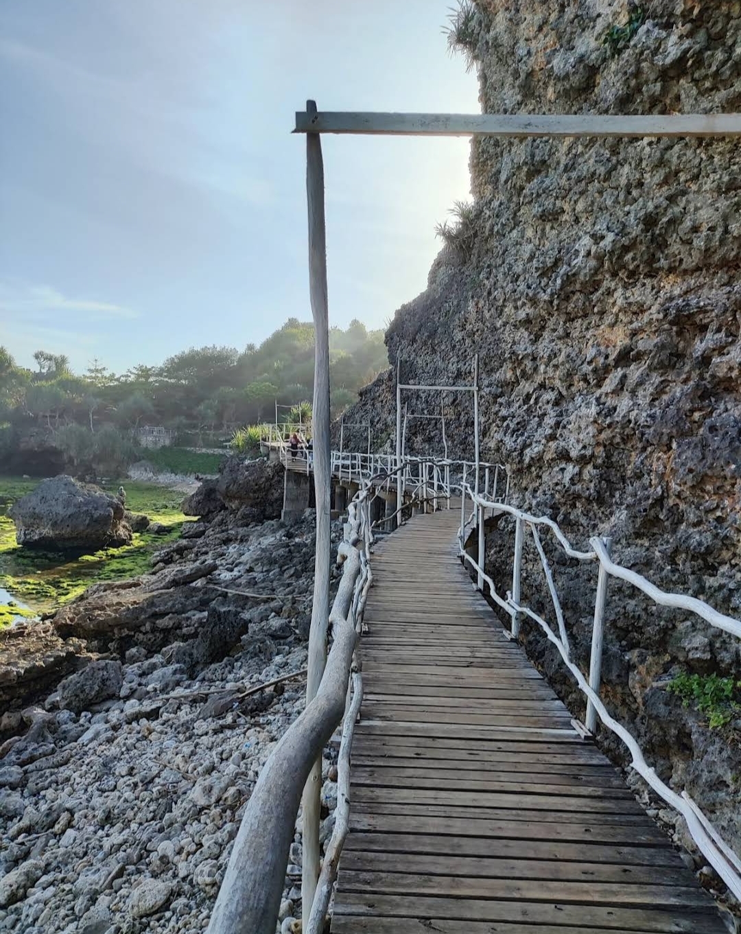 wisata pantai mbuluk gunungkidul