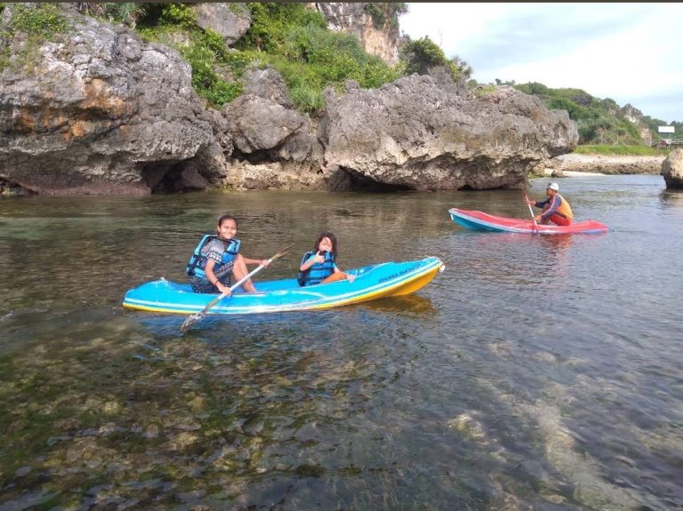 wisata pantai drini gunungkidul