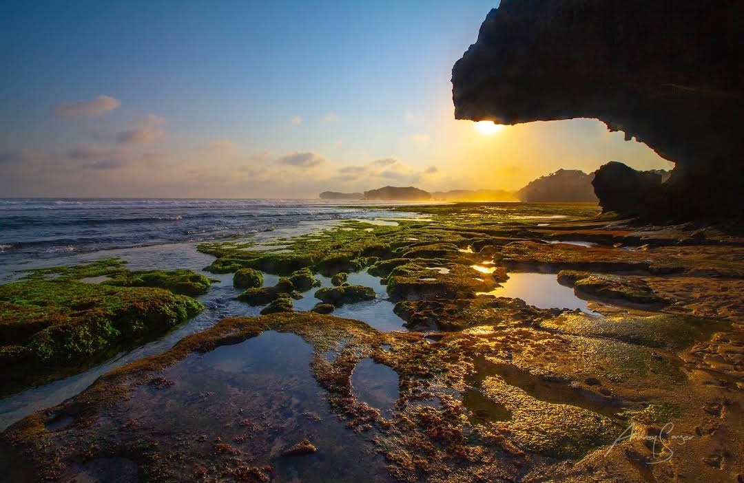 wisata pantai somandeng gunungkidul