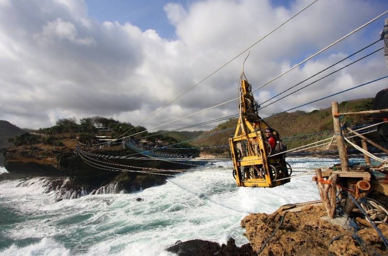 wisata pantai timang gunungkidul