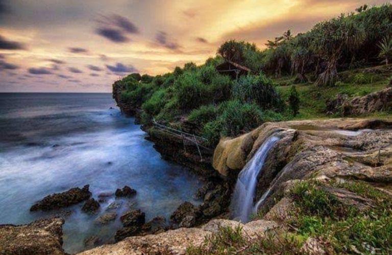 wisata pantai jogan gunungkidul