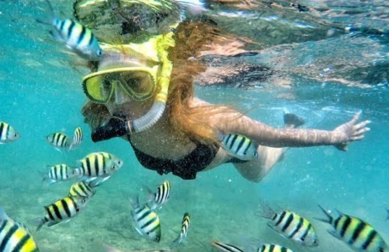 wisata pantai nglambor gunungkidul